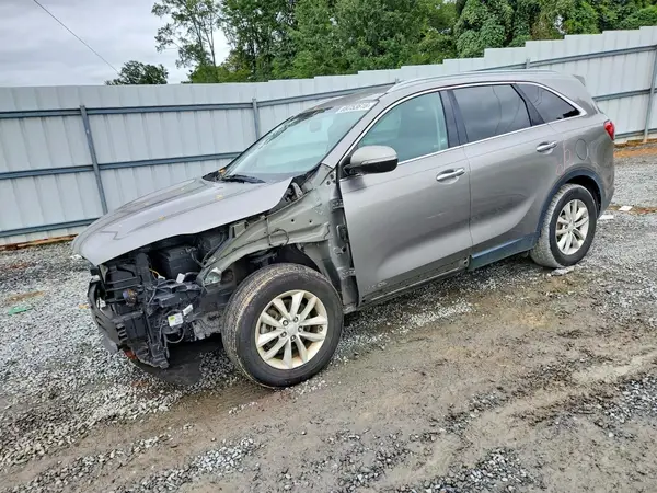 5XYPGDA50GG084272 — 2016 Kia Sorento, Передняя часть (Front End), фото до ремонта
