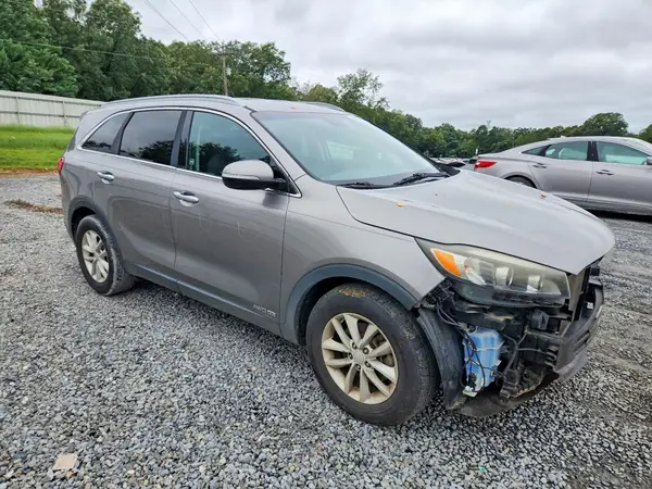 5XYPGDA50GG084272 — 2016 Kia Sorento, фото 4 с аукциона Copart, Передняя часть