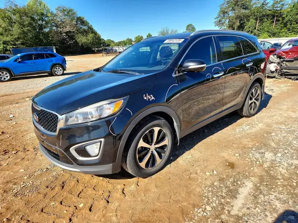 5XYPH4A56GG111701 — 2016 Kia Sorento, Задняя часть (Rear End), фото до ремонта