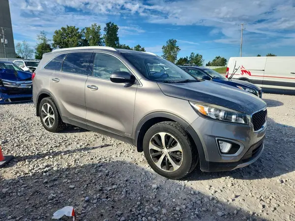 5XYPHDA15GG017595 — 2016 Kia Sorento, фото 4 с аукциона Copart, Механические повреждения