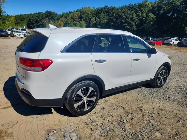 5XYPHDA18GG030020 — 2016 Kia Sorento, фото 3 с аукциона Copart 30.09.2026, Естественный износ