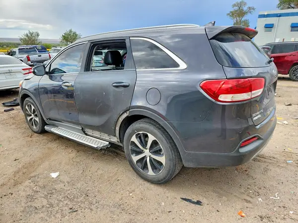 5XYPH4A10GG047751 — 2016 Kia Sorento, фото 2 с аукциона Copart, Передняя часть