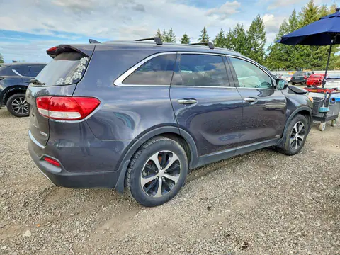 2016 KIA Sorento VIN 5XYPHDA1XGG045067 фото 3