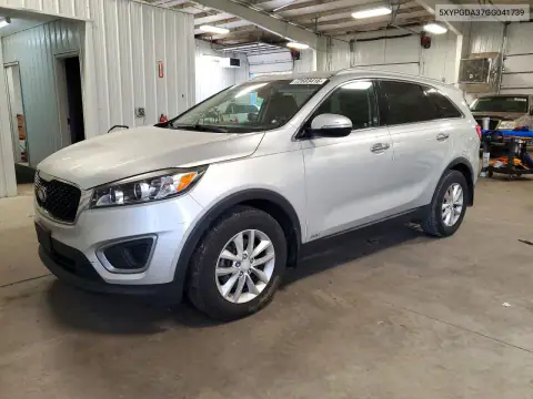 5XYPGDA37GG041739 — 2016 Kia Sorento, Мелкие вмятины и царапины, фото до ремонта