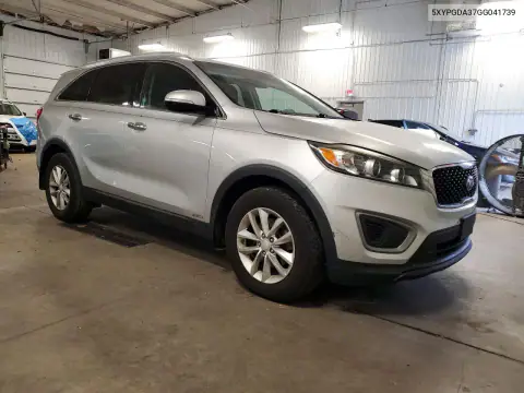 5XYPGDA37GG041739 — 2016 Kia Sorento, фото 4 с аукциона Copart 20.10.2026, Мелкие вмятины и царапины
