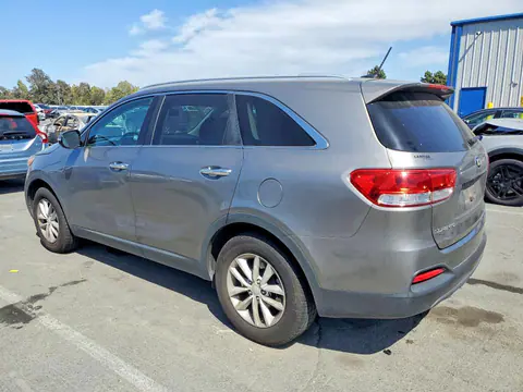 2017 KIA Sorento VIN 5XYPG4A58HG196089 фото 2