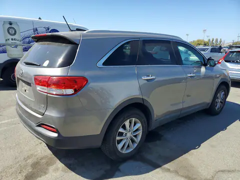 2017 KIA Sorento VIN 5XYPG4A58HG196089 фото 3