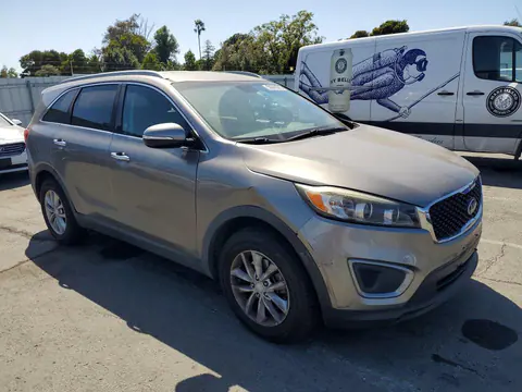 2017 KIA Sorento VIN 5XYPG4A58HG196089 фото 4