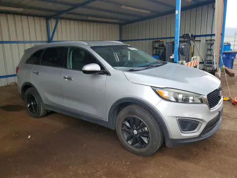 2017 KIA Sorento VIN 5XYPGDA35HG204857 фото 4