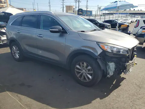 2017 KIA Sorento VIN 5XYPG4A34HG273295 фото 4