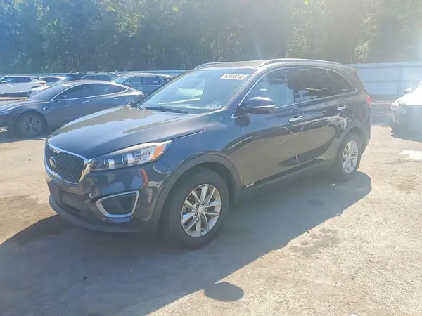 5XYPGDA37HG231610 — 2017 Kia Sorento, Задняя часть (Rear End), фото до ремонта