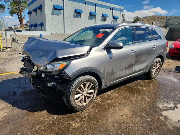 5XYPG4A3XHG282616 — 2017 Kia Sorento, Передняя часть (Front End), фото до ремонта