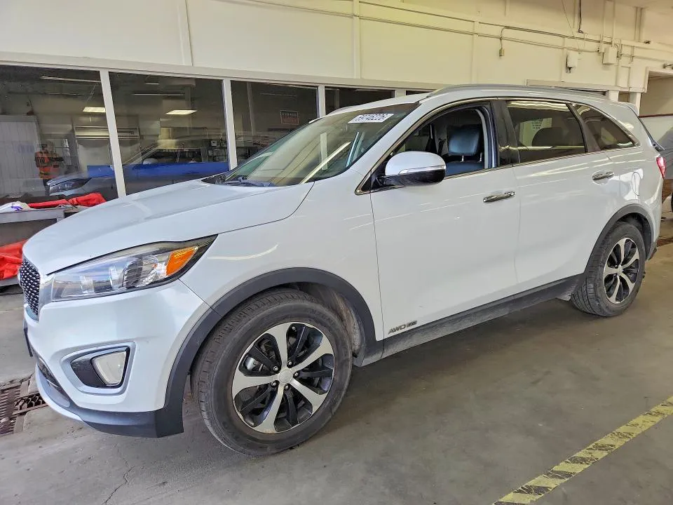 2017 KIA Sorento VIN 5XYPHDA51HG238390 фото 1