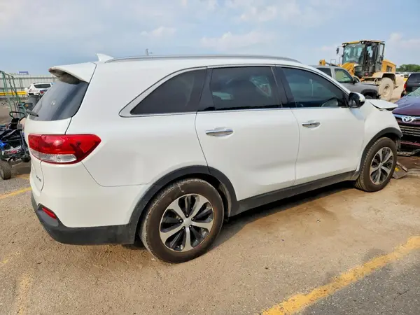 5XYPH4A56HG237039 — 2017 Kia Sorento, фото 3 с аукциона Copart, Передняя часть