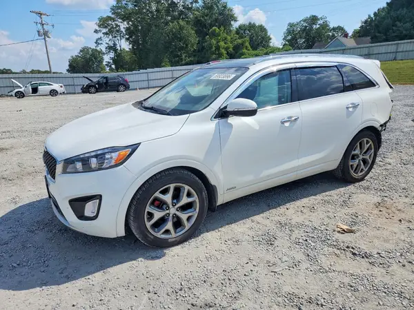 5XYPKDA56HG311903 — 2017 Kia Sorento, Задняя часть (Rear End), фото до ремонта