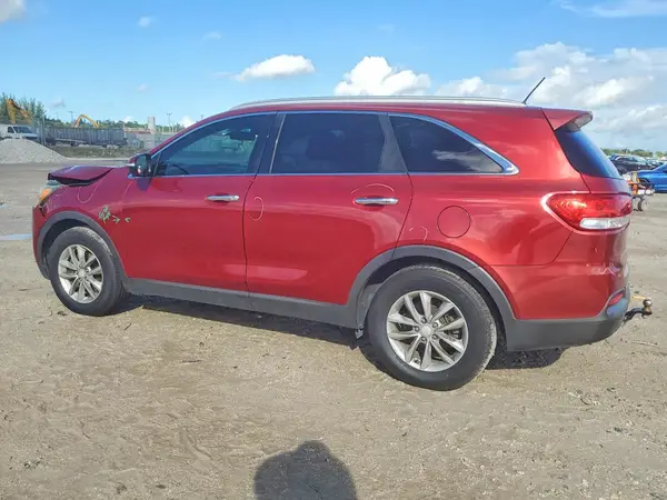 5XYPG4A56HG213410 — 2017 Kia Sorento, фото 2 с аукциона Copart 01.10.2026, Передняя часть