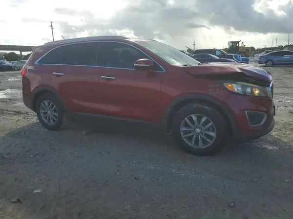 5XYPG4A56HG213410 — 2017 Kia Sorento, фото 4 с аукциона Copart 01.10.2026, Передняя часть