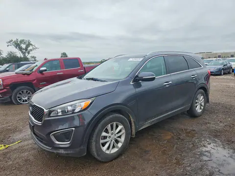 5XYPG4A34HG192796 — 2017 Kia Sorento, Мелкие вмятины и царапины (Minor Dent/Scratches), фото до ремонта