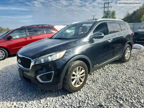 5XYPGDA54HG292477 — 2017 Kia Sorento, Задняя часть, фото до ремонта