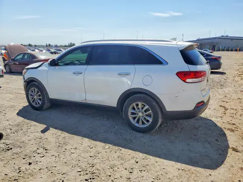 2018 KIA Sorento VIN 5XYPG4A33JG387360 фото 2