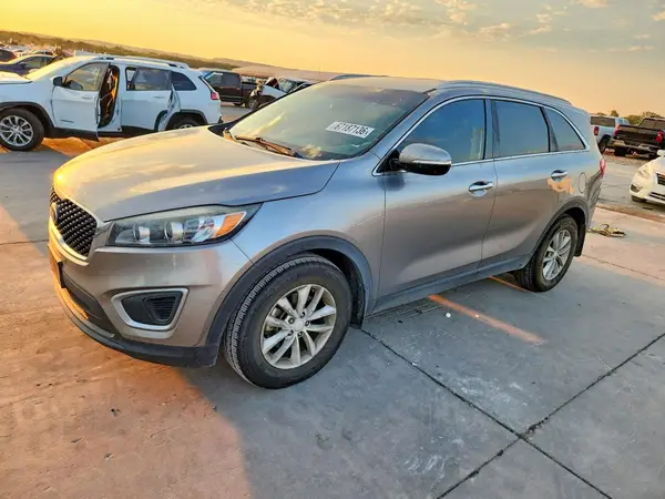 5XYPG4A33JG346033 — 2018 Kia Sorento, Задняя часть (Rear End), фото до ремонта