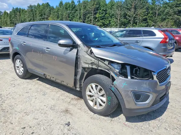 5XYPG4A3XJG411668 — 2018 Kia Sorento, фото 4 с аукциона Copart 13.10.2026, Передняя часть