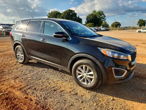 5XYPG4A38JG426928 — 2018 Kia Sorento, фото 4 с аукциона Copart, Боковая часть