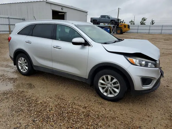 5XYPG4A5XJG359928 — 2018 Kia Sorento, фото 4 с аукциона Copart, Передняя часть