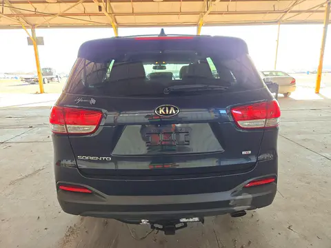 2018 Kia Sorento Lx VIN 5XYPG4A33JG343584 фото 6