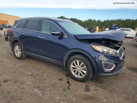 2018 Kia Sorento Lx VIN 5XYPG4A36JG391063 фото 4