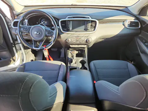 2018 Kia Sorento Lx V6 VIN 5XYPG4A56JG374524 фото 8