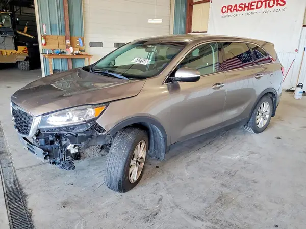 5XYPG4A36KG454616 — 2019 Kia Sorento, Передняя часть (Front End), фото до ремонта