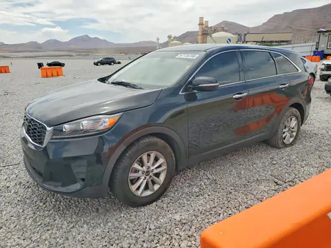5XYPG4A33KG531135 — 2019 Kia Sorento, Вандализм (Vandalism), фото до ремонта