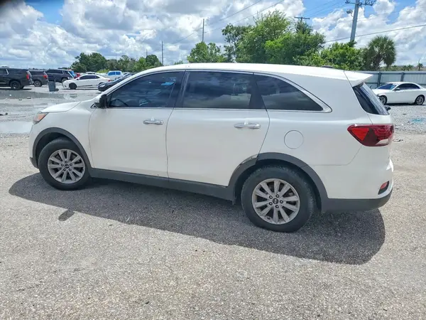 5XYPG4A51KG485208 — 2019 Kia Sorento, фото 2 с аукциона Copart 13.10.2026, Мелкие вмятины и царапины