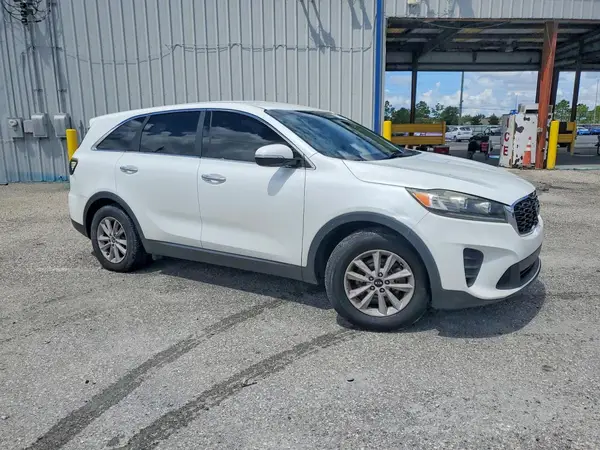 5XYPG4A51KG485208 — 2019 Kia Sorento, фото 4 с аукциона Copart 13.10.2026, Мелкие вмятины и царапины