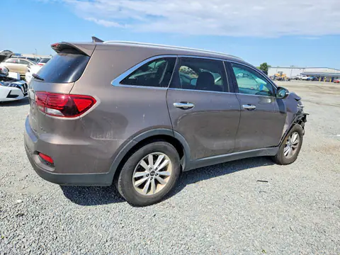2019 KIA Sorento VIN 5XYPG4A35KG439492 фото 3