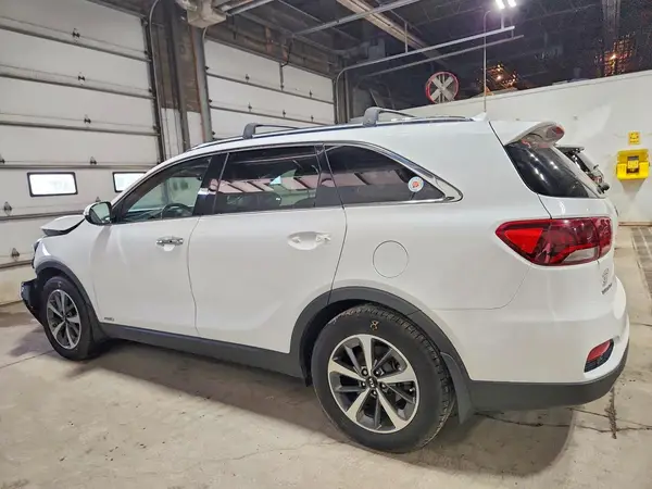 5XYPHDA51KG509570 — 2019 Kia Sorento, фото 2 с аукциона Copart, Передняя часть