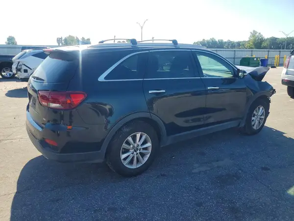5XYPG4A36KG524213 — 2019 Kia Sorento, фото 3 с аукциона Copart, Передняя часть