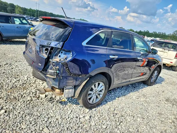 5XYPG4A38KG511219 — 2019 Kia Sorento, фото 3 с аукциона Copart, Задняя часть