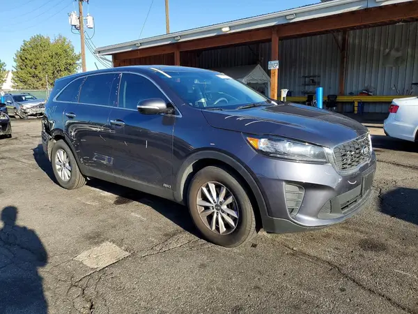 5XYPGDA32KG528937 — 2019 Kia Sorento, фото 4 с аукциона Copart 13.10.2026, Боковая часть