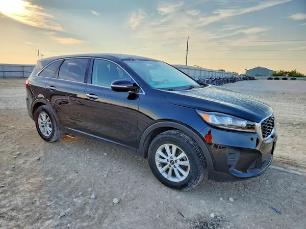5XYPG4A37KG568155 — 2019 Kia Sorento, фото 4 с аукциона Copart 01.10.2026, Механические повреждения