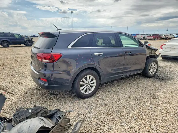 5XYPG4A53KG463775 — 2019 Kia Sorento, фото 3 с аукциона Copart, Передняя часть