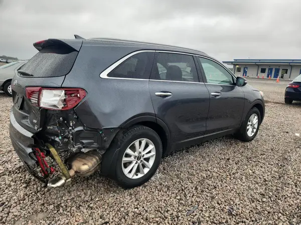 5XYPG4A30KG603957 — 2019 Kia Sorento, фото 3 с аукциона Copart, Задняя часть