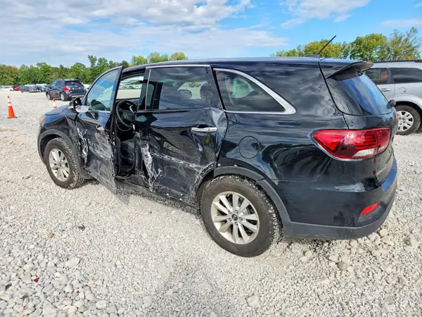 5XYPG4A31KG478483 — 2019 Kia Sorento, фото 2 с аукциона Copart 06.10.2026, Боковая часть