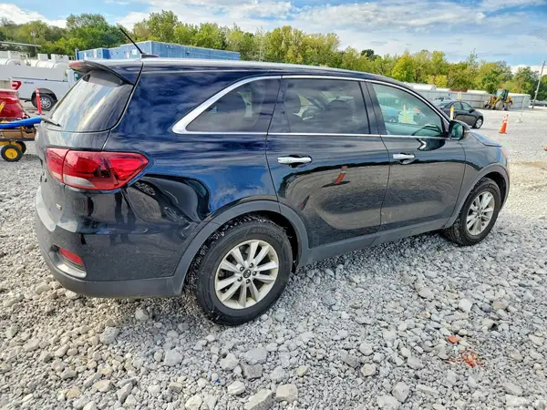 5XYPG4A31KG478483 — 2019 Kia Sorento, фото 3 с аукциона Copart 06.10.2026, Боковая часть