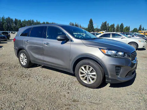 2019 KIA Sorento VIN 5XYPG4A39KG546318 фото 4