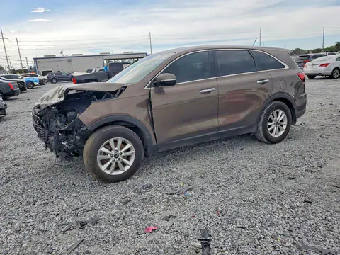 5XYPG4A30KG480547 — 2019 Kia Sorento, Передняя часть (Front End), фото до ремонта