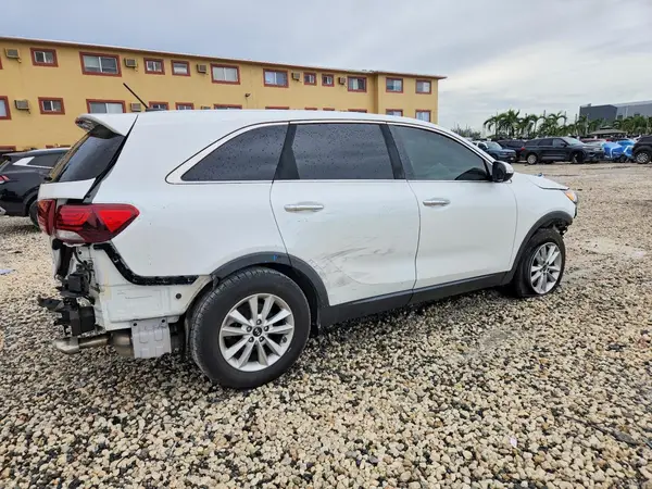 5XYPG4A35LG694404 — 2020 Kia Sorento, фото 3 с аукциона Copart 02.10.2026, Передняя часть