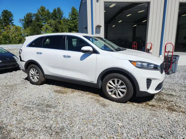 5XYPGDA53LG619380 — 2020 Kia Sorento, фото 4 с аукциона Copart, Задняя часть