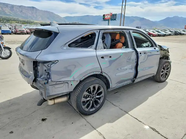 2021 KIA SORENTO VIN 5XYRKDLF4MG045029 фото 3
